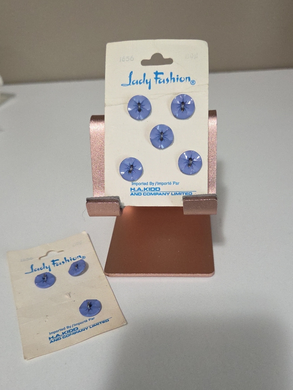 Vibtage Blue Buttons Lady Fashion